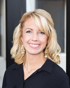 DOO Dr. Emily White